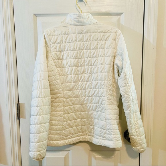 Patagonia White Quilted Lightweight Puffer Jacket NWOT - Picture 5 of 5